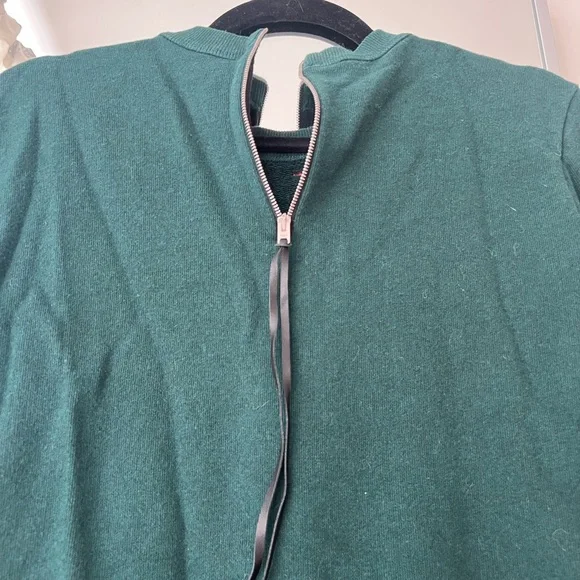 Coach Embroidered Green Crewneck Sweater with Zipper Pull - Picture 10 of 15